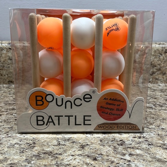 🎁Battle Games Bounce Battle Wood Edition Game.🎁 - Picture 1 of 3